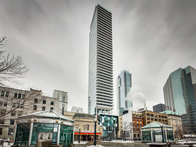 2304-224 King St W - Camber